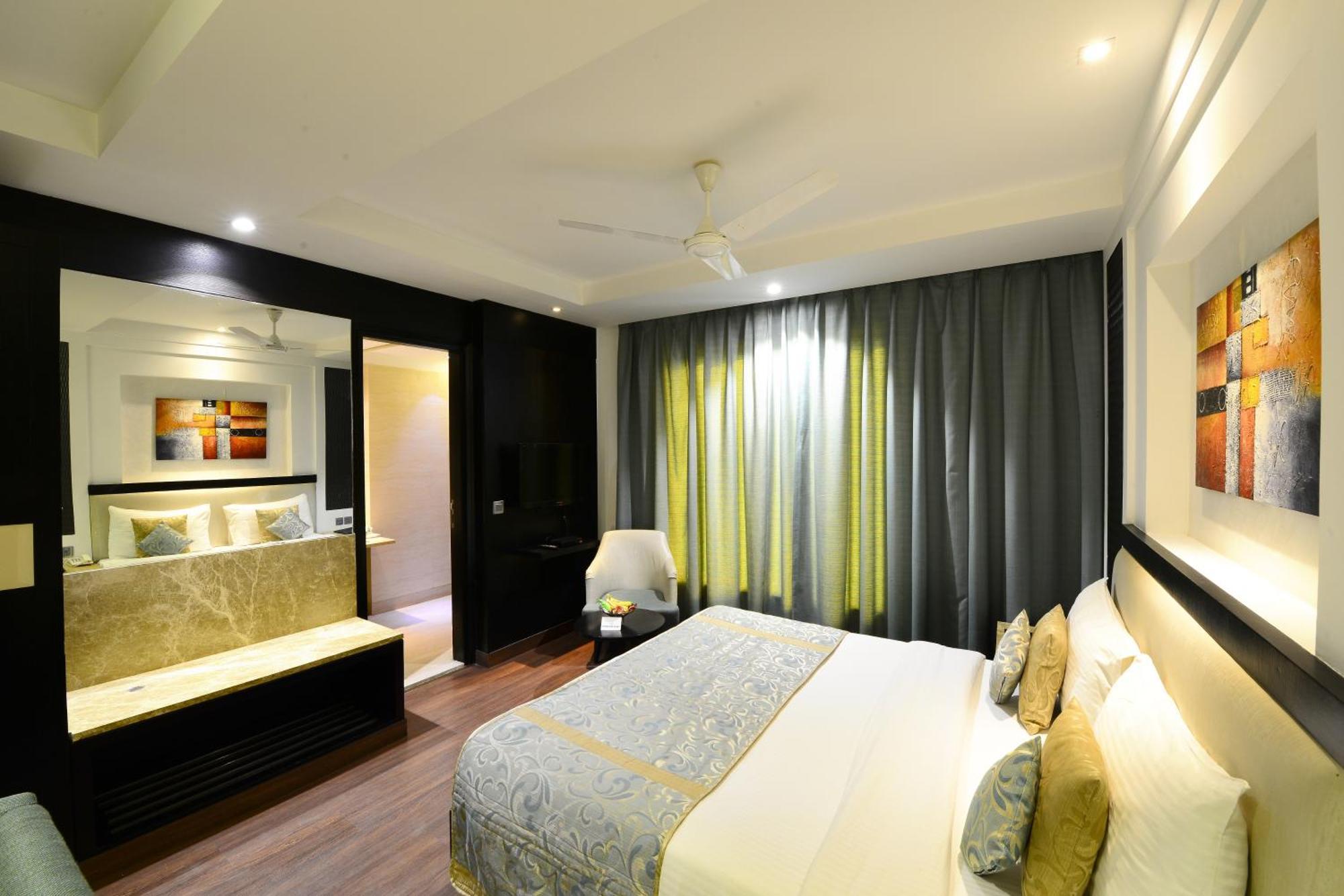 Star - Free Airport Pickup Hotel 4*