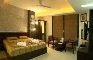 Star - Free Airport Pickup 4* New Delhi