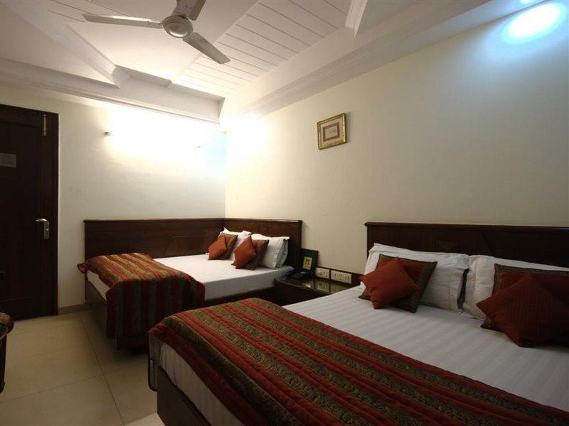 Hotel Star - Free Airport Pickup New Delhi